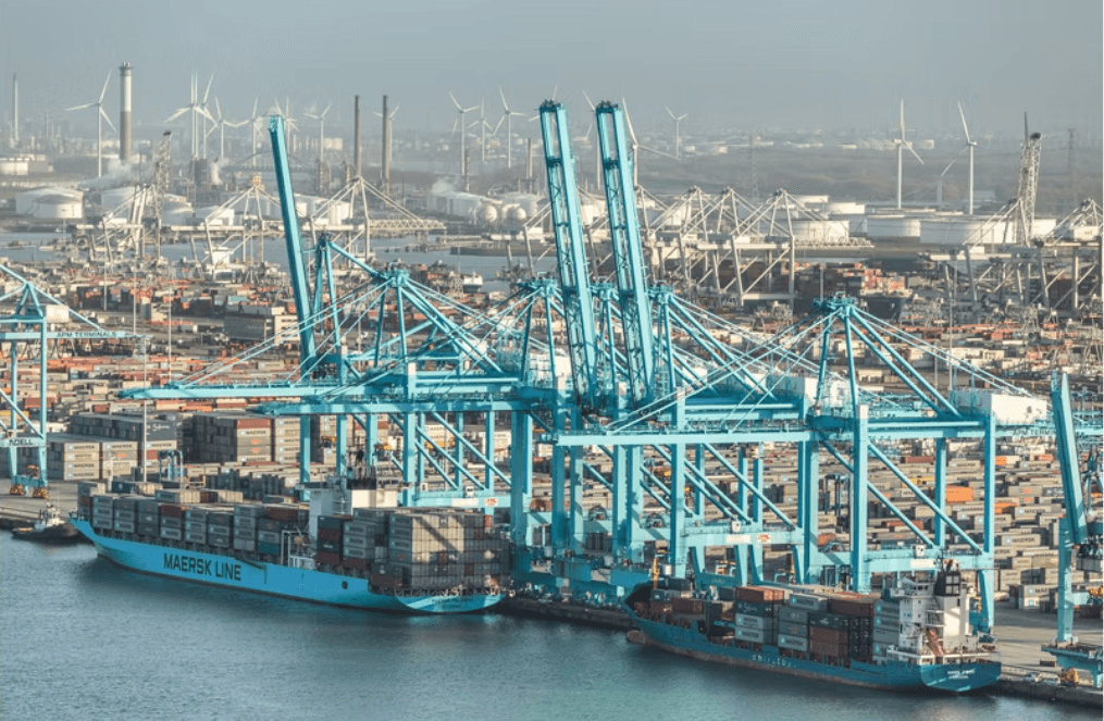 sea-tech-floating-terminal-stft-adapting-maritime-infrastructure-hero